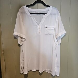 Avenue Short Sleeve Blouse,  Size 26/28,  White,  Zip Pocket Tunic Top